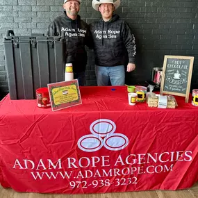 Nathan and Ryan are out at Byrum Ranch in Maypearl with Elmwood Homes and Canyon Creek Homes for an Open House serving delicious Hot Chocolate! They will be there from 1-4, come on out and enjoy the day!