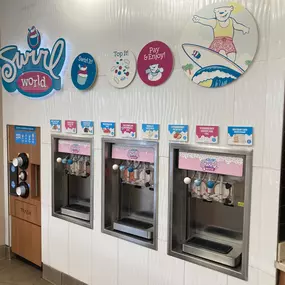 frozen-yogurt-bar