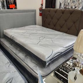 Eli’s Furniture - cama doble