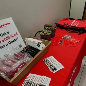 Good morning Skokie! Come out to the Fall into Health Fair hosted by the @skokieparks Weber Center. Mae Trongkamsataya State Farm is a proud sponsor helping to keep the community healthy!