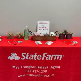 Good morning Skokie! Come out to the Fall into Health Fair hosted by the @skokieparks Weber Center. Mae Trongkamsataya State Farm is a proud sponsor helping to keep the community healthy!