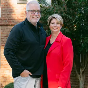 State Farm Insurance Agent Steve Paige and Kellie lead their team in helping customers in Georgia. Call Steve Paige State Farm in Sandy Springs for a free Car, home, or life insurance quote today!