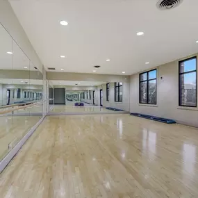 Bild von International Village Lombard