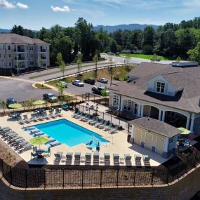 Aerial View of pool and clubhouse at Fifth Street Place Apartments