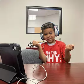 Agent intern in training