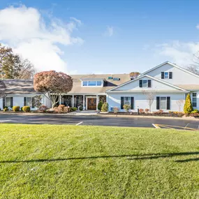 Exterior of
Holmdel Funeral Home
26 S Holmdel Rd
Holmdel, NJ 07733