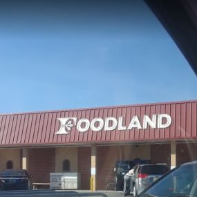 Tuscumbia Foodland Storefront, grocery store in Tuscumbia, AL