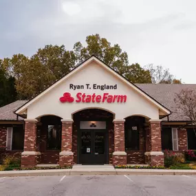 Looking for reliable insurance and not sure where to start? Talk to our talented team today and see how we can ease your mind!