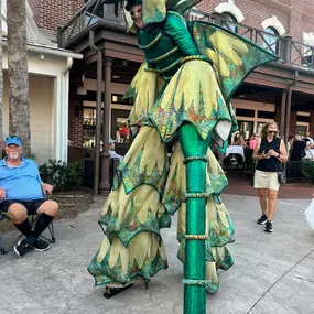 We had a great time at The Villages Hometown Halloween event this past weekend! It was great to see some current customers, future customers, and chat with some of the vendors!
#thevillages #thevillagesflorida #thevillagesfl #hometownhalloween #brownwood #statefarm #SF #victoriacarosella