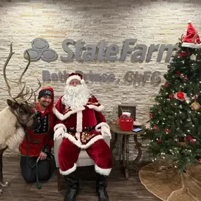 Merry Christmas from Beth Prince State Farm!