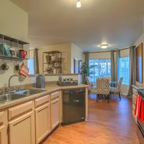 Deluxe Kitchen