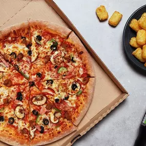 Papa Johns Go Solo Deal - any medium pizza, 1 classic side and any regular drink