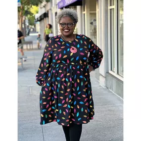 Our favorite line from FInland, Aino is here. This adorable Odette dress makes it easy to bring bright colors right into your Fall wardrobe. Pop it over a pair of leggings and you can go anywhere!