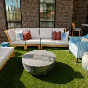 Outdoor Lounge