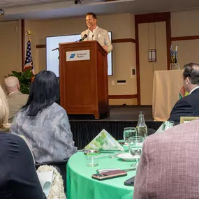 An honor to speak at the Elmhurst Chamber event and share in a night that celebrates leadership, community, and collaboration. Thank you for the warm welcome!
