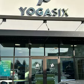 Bild von YogaSix Waterford Lakes