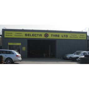 Bild von Selecta Tyre - Stockport Bredbury - Team Protyre