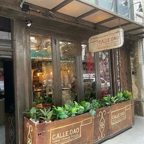 Calle Dao Cuban Chinese Fusion Restaurant in Bryant Park is the best spot for lunch, dinner, happy hour, brunch, happy hour, private parties.