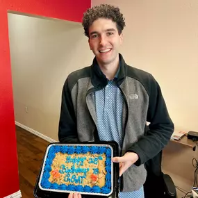 Happy 28th birthday to our very own, Brian! May your special day be as great and unforgettable as you are!????

#StateFarmPlano #MJFSF #birthdayshoutout #28thbday #TheGoat #birthdaycakes #28neverlookedsogood