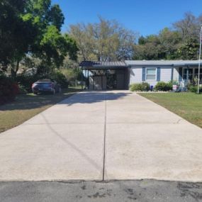 Concrete Cleaning Services in Tampa, FL