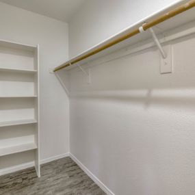 Walk in Closet