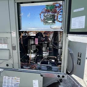 Bild von Holy City Heating & Air, LLC