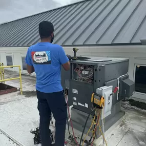 Bild von Holy City Heating & Air, LLC