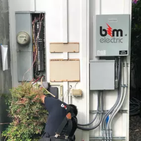 Bild von B&M Electric