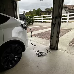 Bild von B&M Electric