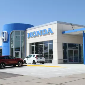 Vern Eide Honda Sioux City - 2018 Remodel - Front