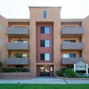 Building exterior at Lido Apartments - 3745 Glendon Ave