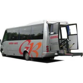 476759-gure-bus-autocar-gris.jpg