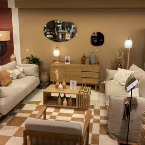Nouvelle scénographie PE23