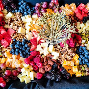 Catering-Fruit & Cheese Platter