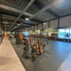 Basic-Fit Amsterdam Akerpoort - free weight zone