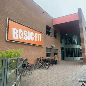 Basic-Fit Rotterdam Kralingseweg - entree