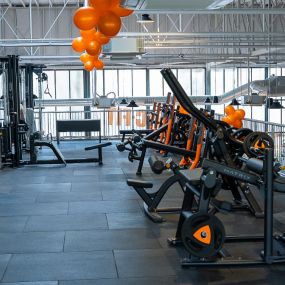 Basic-Fit Veldhoven Lange Kruisweg - free weight zone