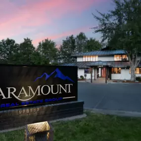 Bild von Kristin Seibert, REALTOR | Paramount Real Estate Group