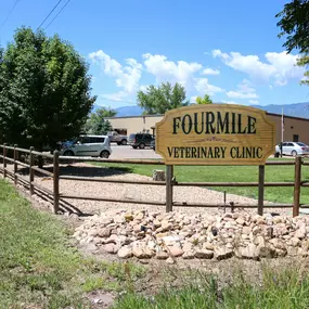 Fourmile Veterinary Clinic was founded by Donald Ley in 1975, with the mission of serving Fremont County’s pets and animals. After practicing as the clinic’s only veterinarian for 26 years, he has been joined by his son and daughter who have followed in their father’s footsteps and become accomplished veterinarians themselves.