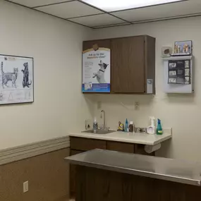 This is an exam room where your pet will be examined by one of our caring veterinarians.