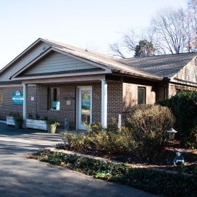 Welcome to TotalBond Veterinary Hospital at Bethel!