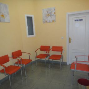 clinica-villadental-sala-espera-04.jpg