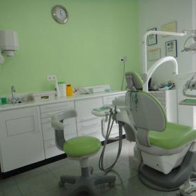 clinica-villadental-implantes-03.jpg