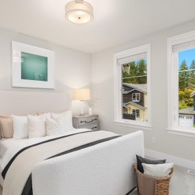 Guest Bedroom - Seattle Home Staging by Decorus