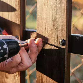 We can also repair any fence you have to keep your garden and backyard in great condition. And paint them to look brand new.