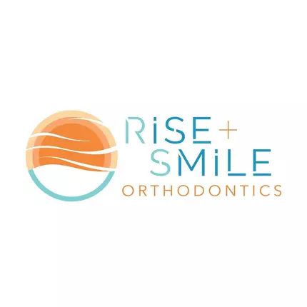 Logo de Rise + Smile Orthodontics