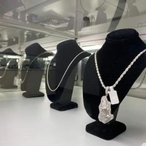 Bild von Paris Jewelry Pawn & Sales