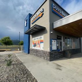 Dutch Bros Beck & Pointe