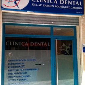 clinica-dental-dra-rodriguez-entrada-01.jpg