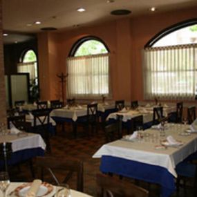 restaurante-el-allar-comedor-02.jpg